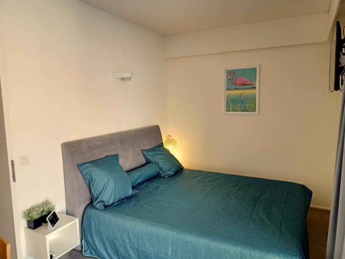 Apartment Port *